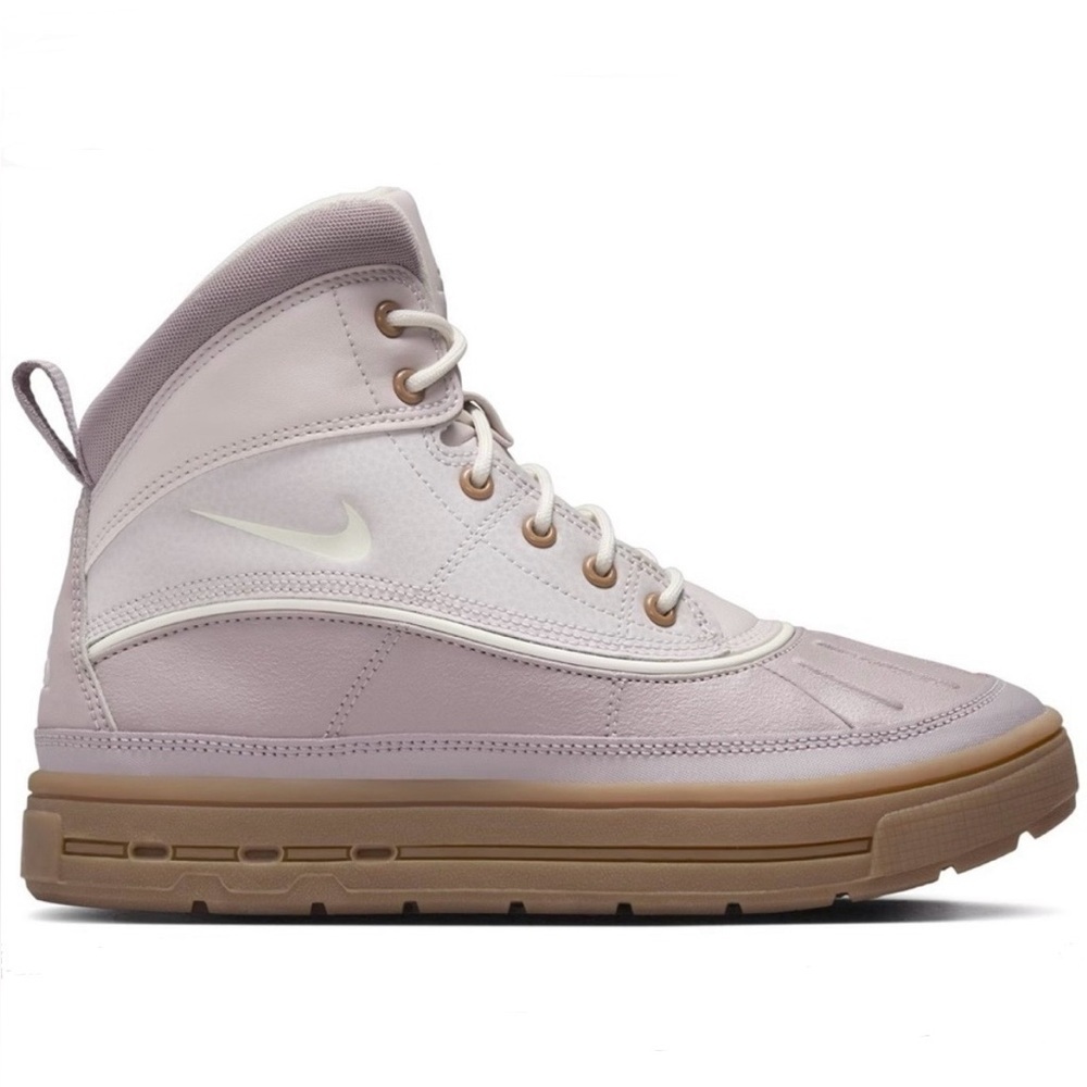 Nike ACG
Woodlands 2 GS
Brand new
Light violet ore/platinum/gum brown phantom